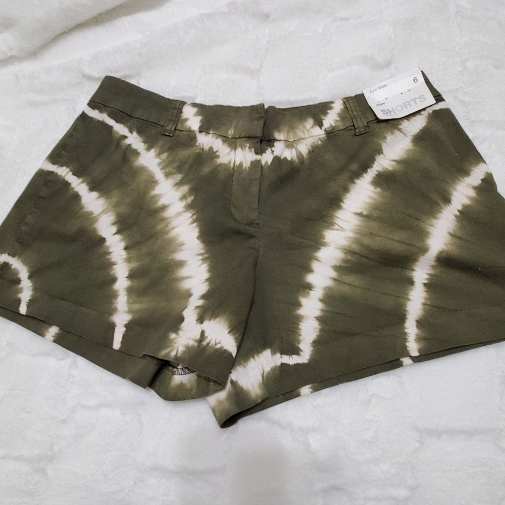 NWT Lerner Low Ride Chino Shorts